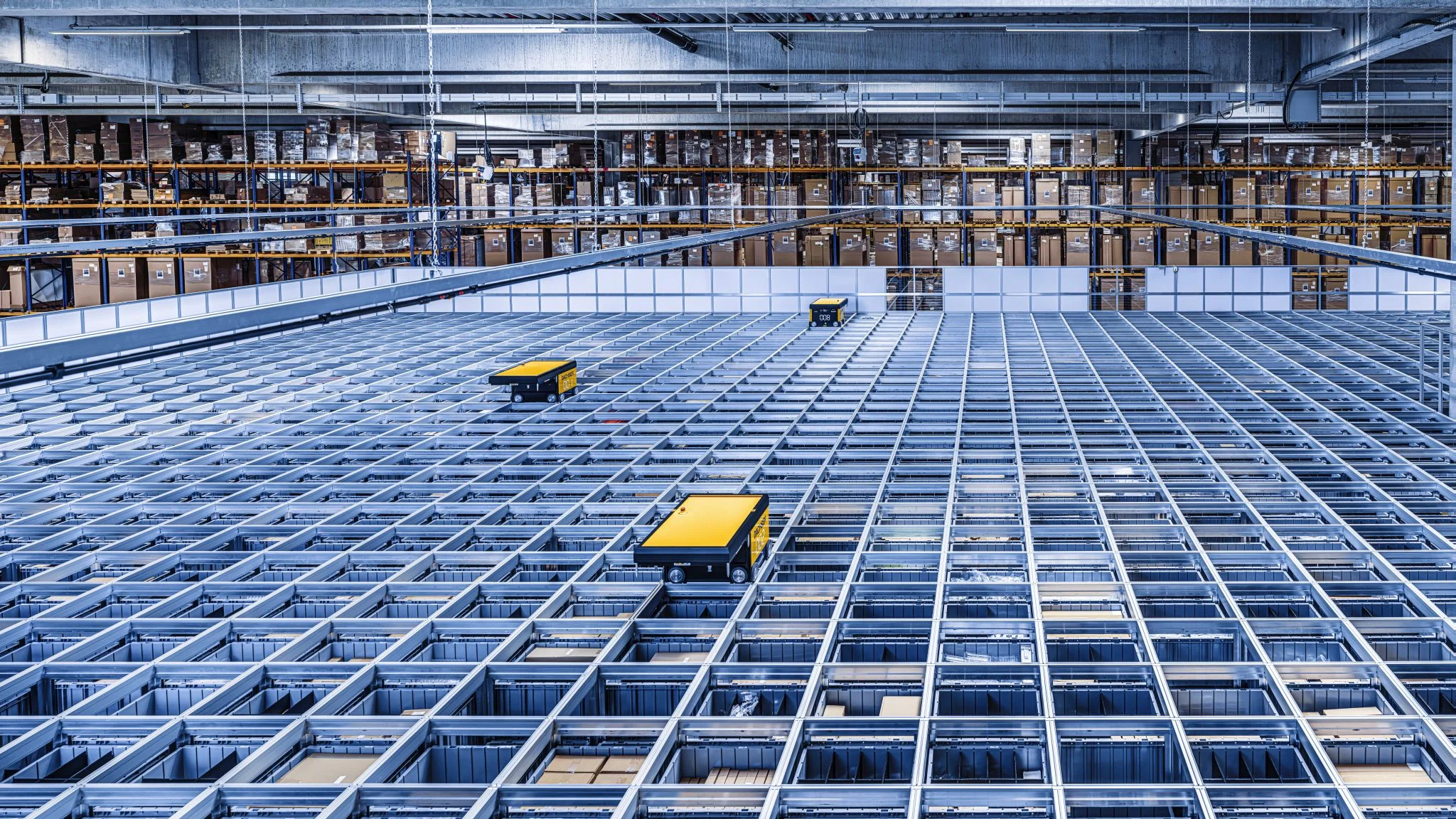 DACHSER Karlsruhe AutoStore - Foto Matthias Sienz Blick auf den AutoStore im DACHSER Logistikzentrum Karlsruhe