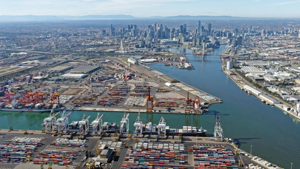 Hafenbild von Melbourne CBD, Yarraville, Victoria, Australien